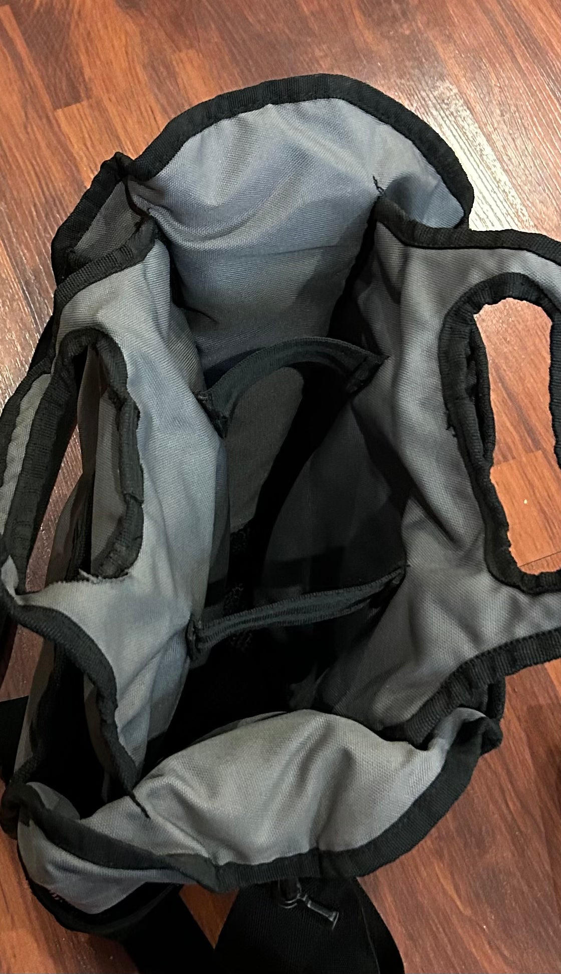 Kerrits grooming bag. Grey