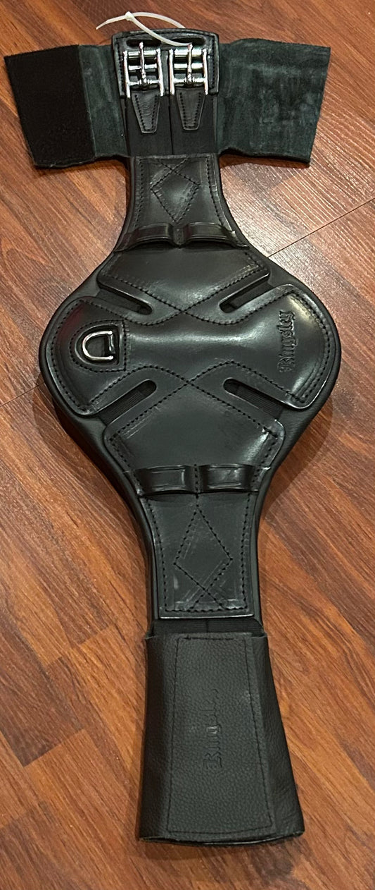 Kingsley 70 (26”) black dressage girth brand new