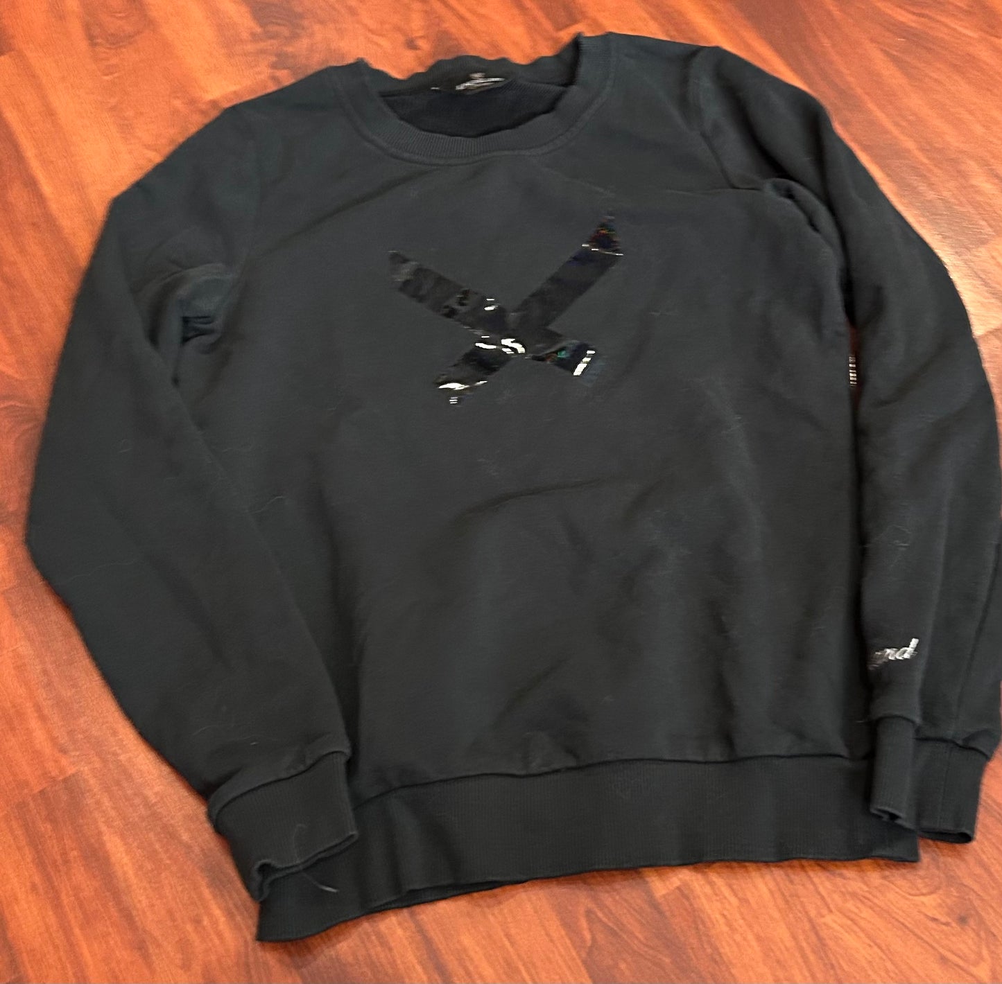 Kingsland small black sweater