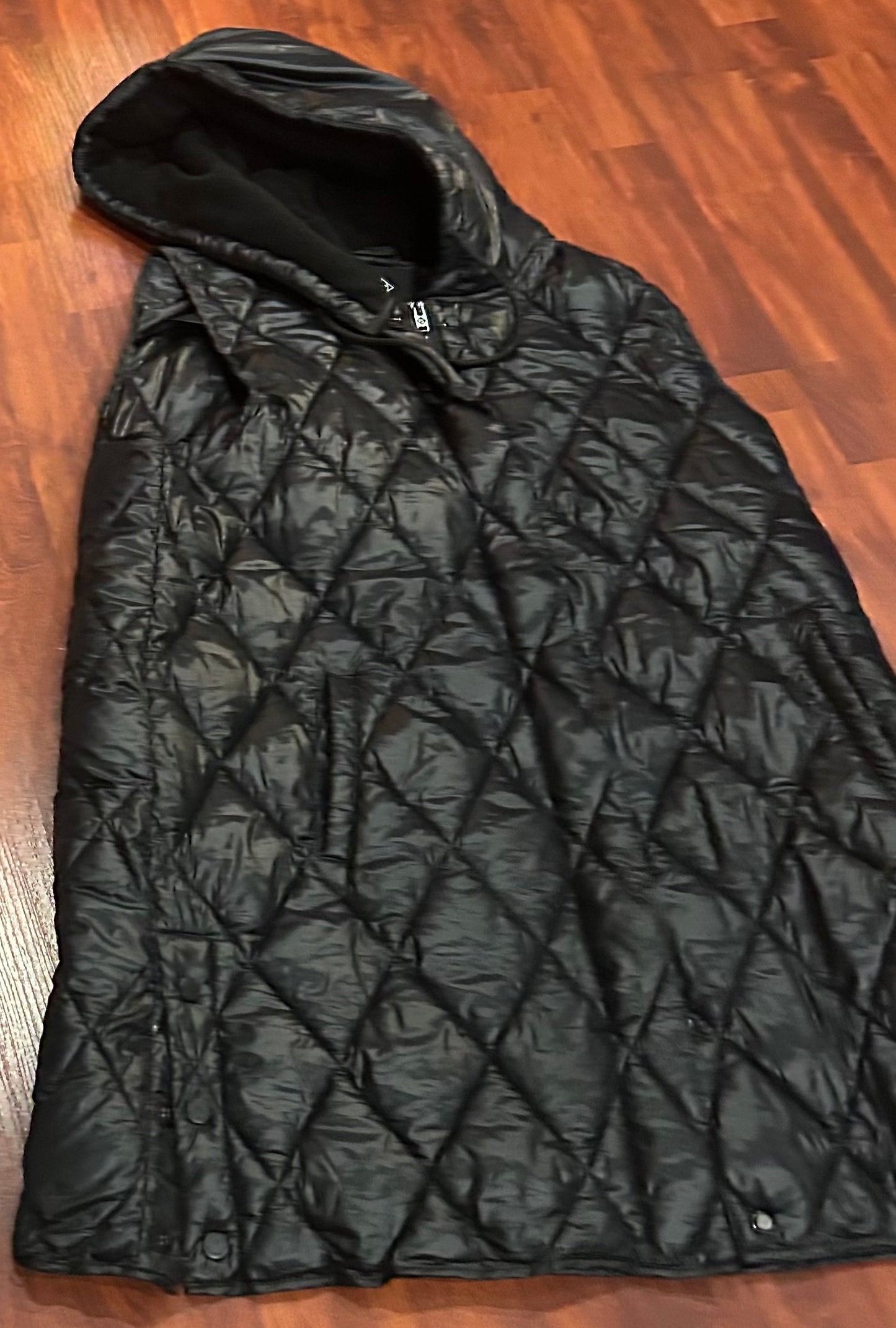 Point zero Xl long black vest. Made from recycled products.