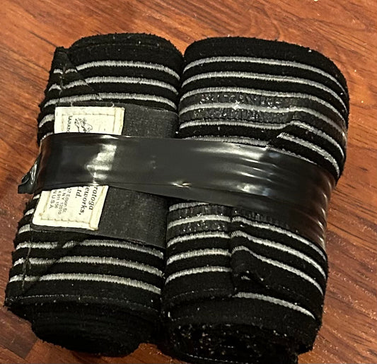 Saratoga black bandages. some stains set of 2