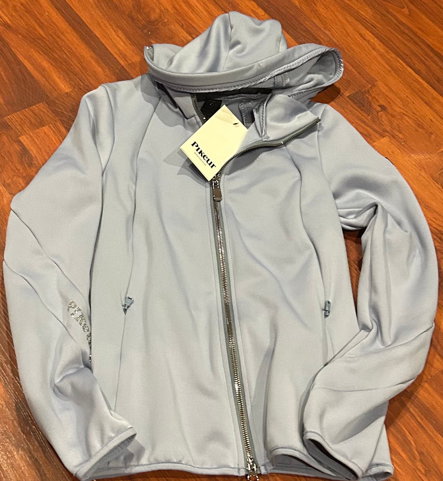 Pikeur Nika 34 (XS) light blue zipper hoodie. New
