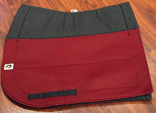Ecogold burgundy secure dressage pad. Excellent condition