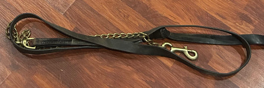 Leather lead with 30” chain. Knot tied in end.