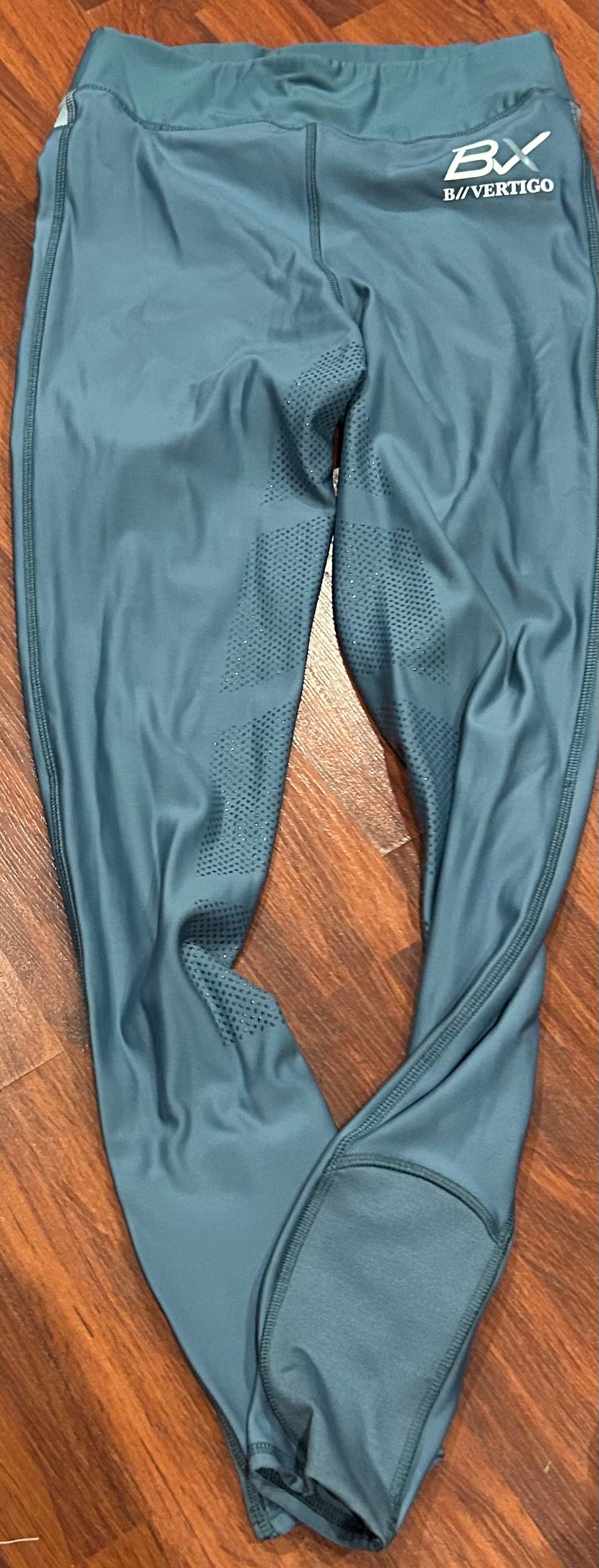 B Vertigo size 22/24 blue full seat riding tights
