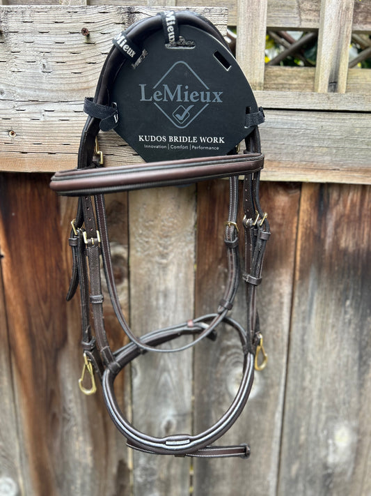 Le Mieux kudos work bridle brown cob size. Brand new with tags.