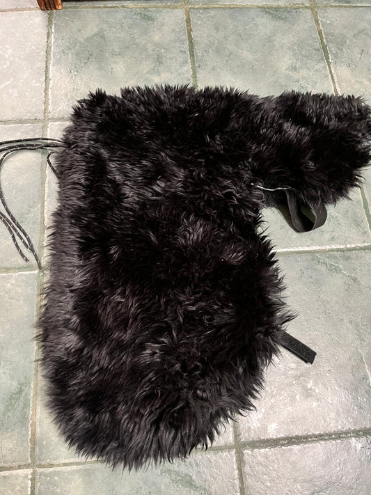 Custom made sheepskin dressage saddle seat saver black