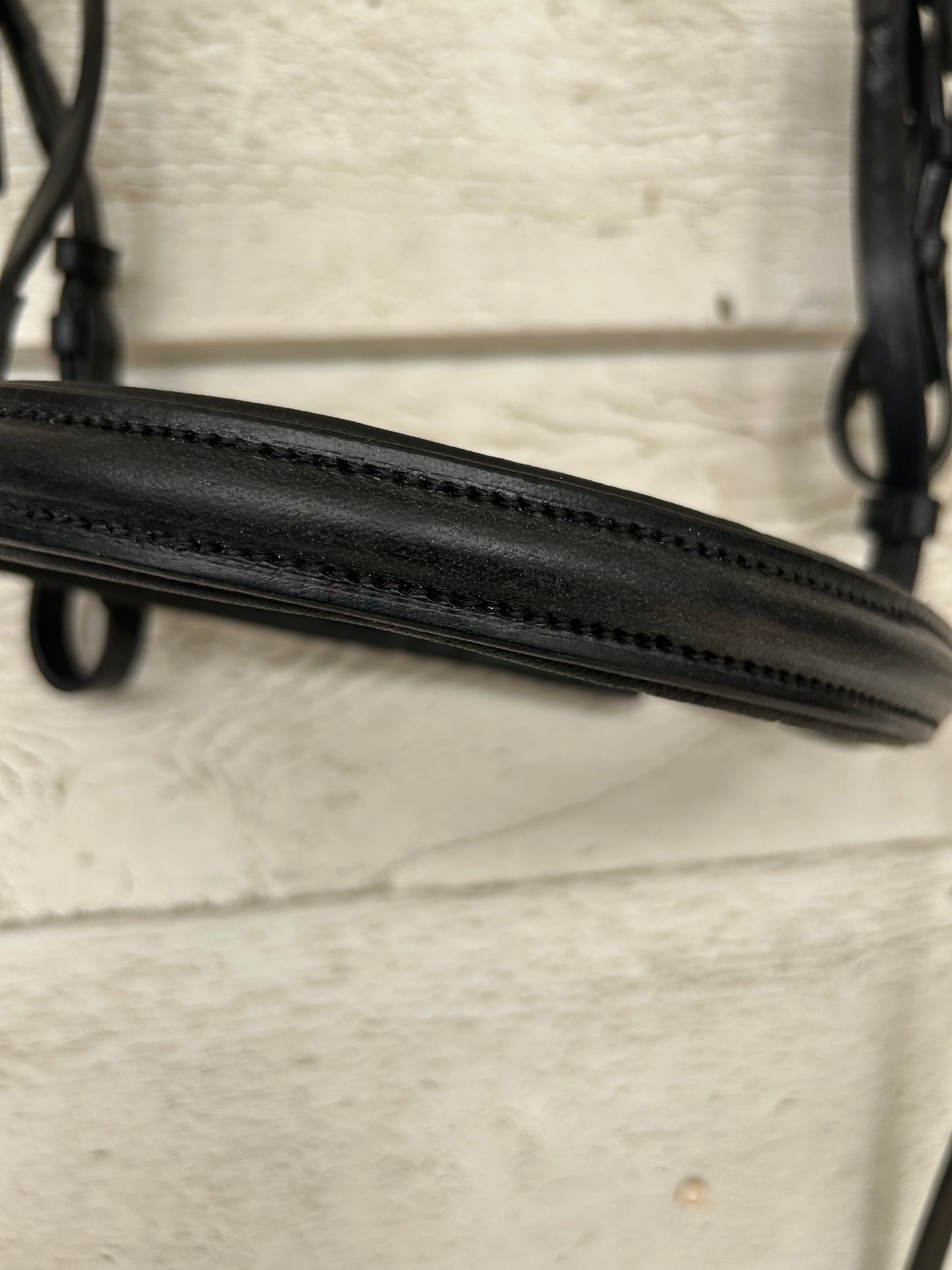 Skyline bridle full size black raised. New.