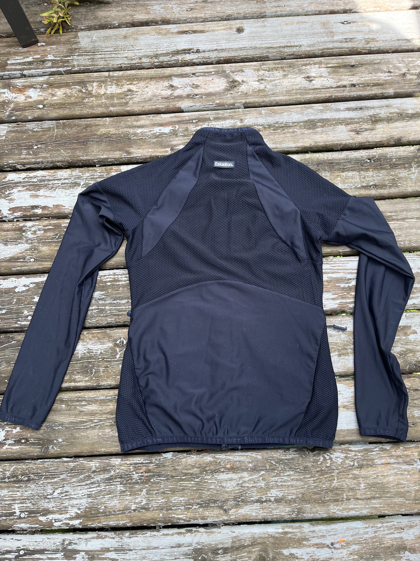 Eskadron small navy mesh jacket