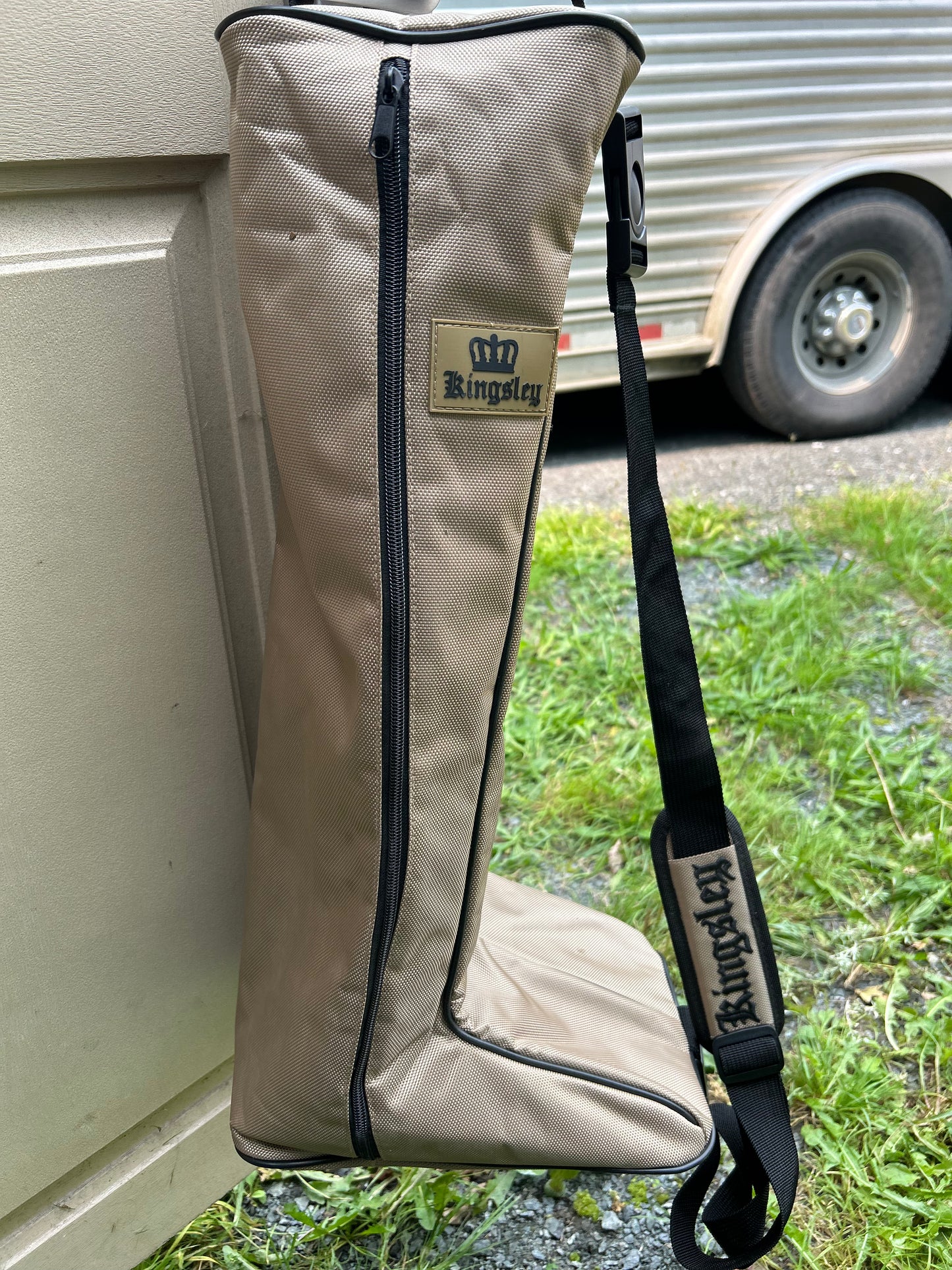 Kingsley boot bag 25” tall