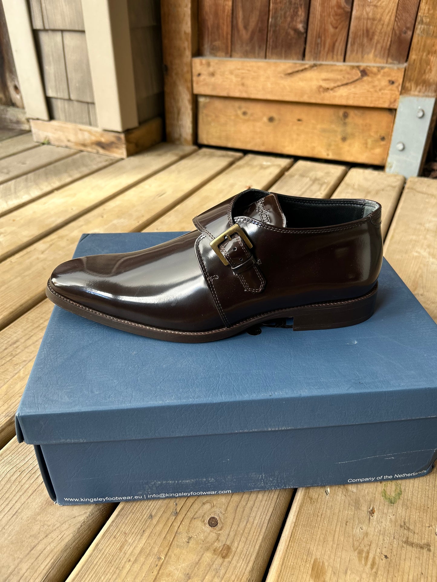 Size 43 Kingsley Duke shoes brown. New