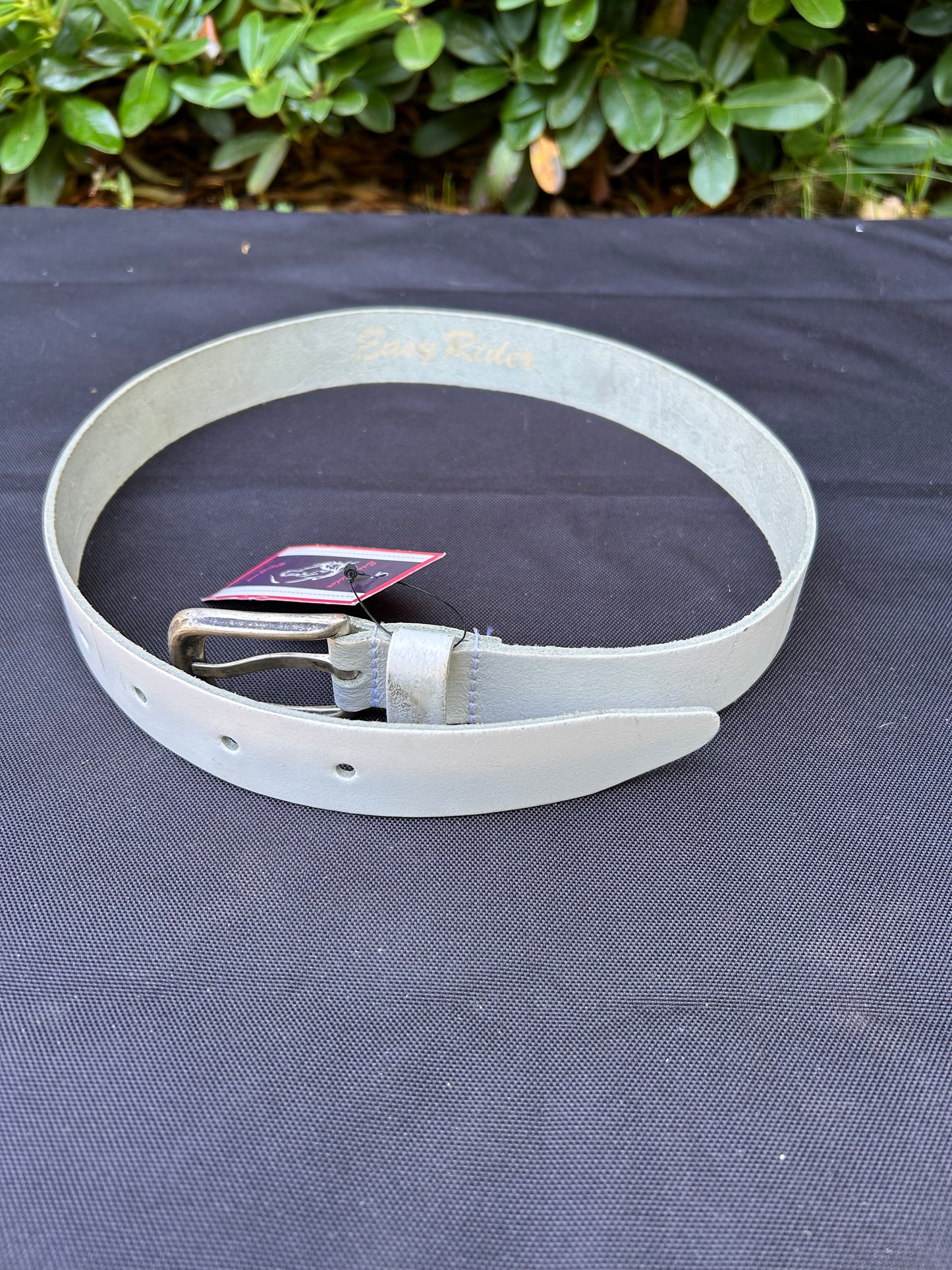 White leather belt 75 cm (30")