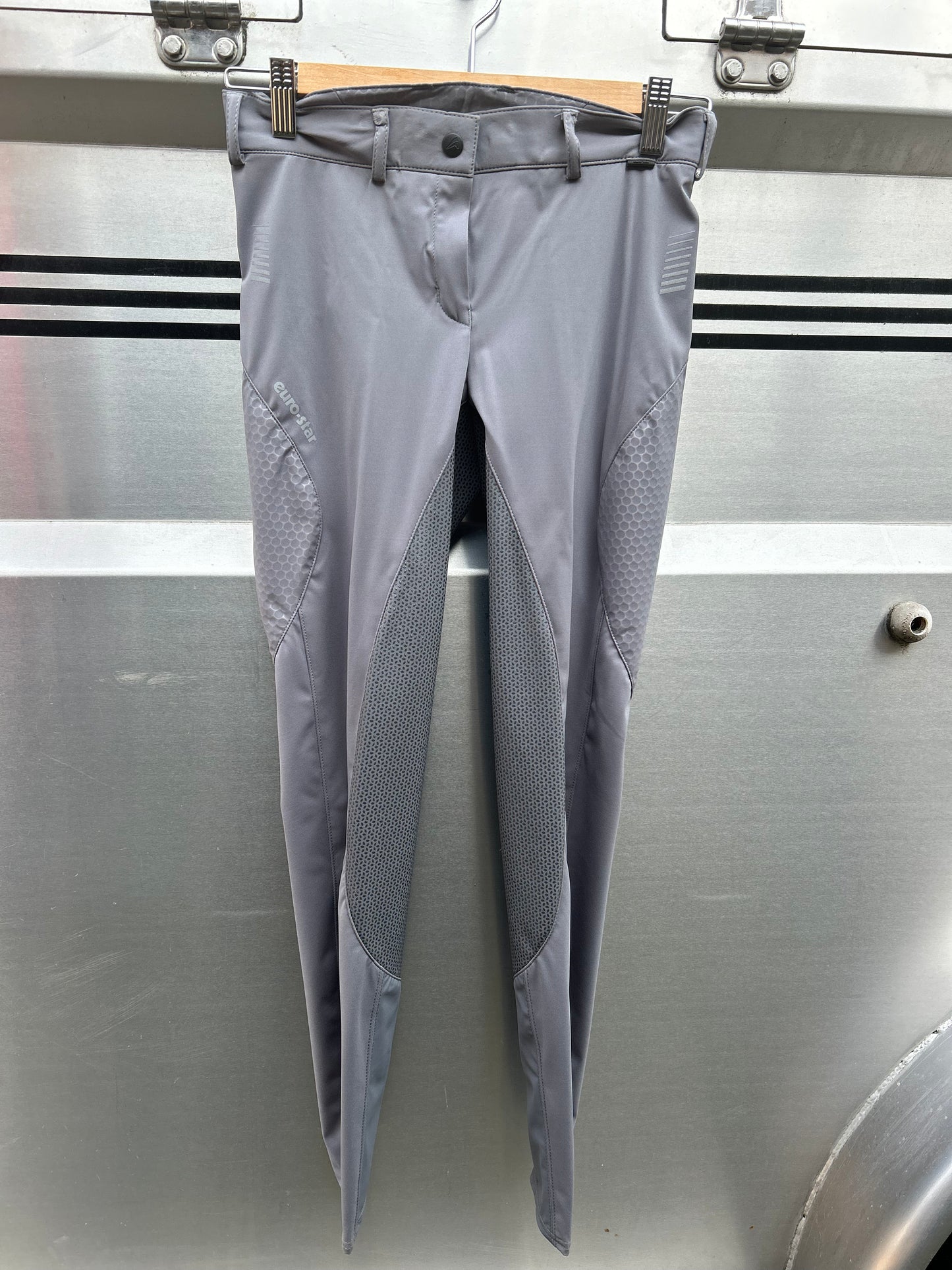 22R Euro Star Breeze grey full seat breeches