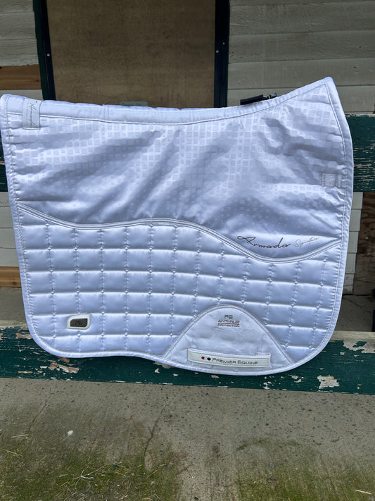Premiere equine white pad