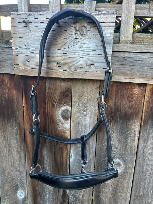 Schockemhole Fremont anatomical full size blank leather halter. New without tags