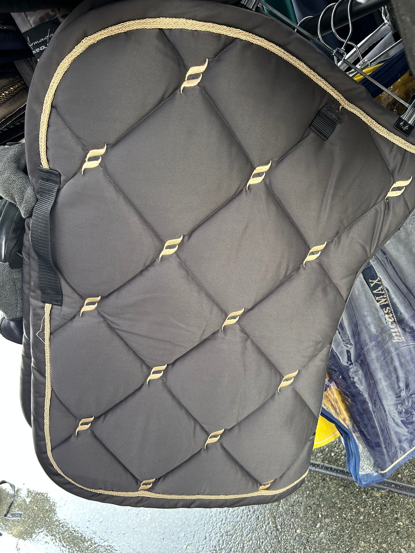 Back on track grey nights collection jump pad