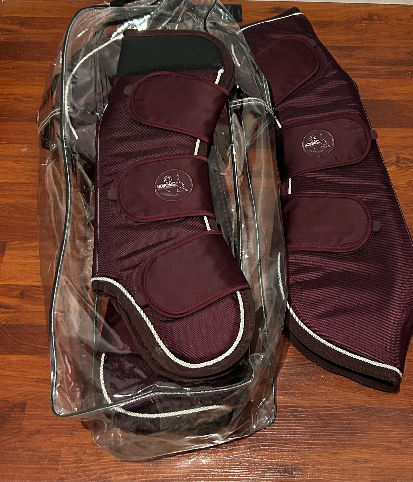 Eskadron platinum travel boots plum