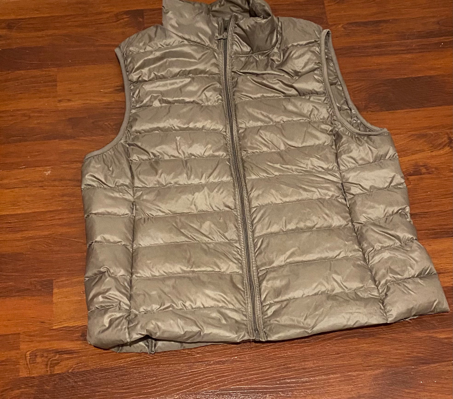 TKEQ XL down vest taupe